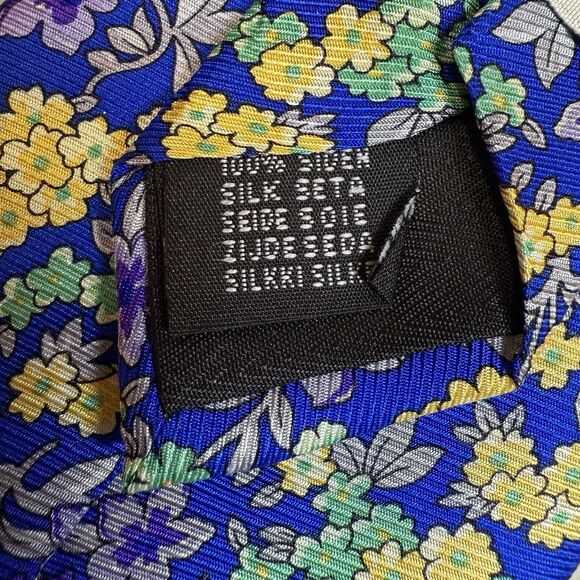 Cape Cod Neckwear 100% Silk Tie Vibrant Blue‎ Floral Print Spring Forget Me Not - Picture 6 of 9